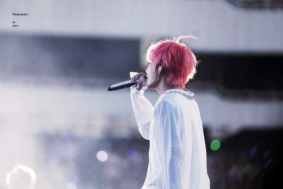 방탄 뷔 이번 콘서트 사진 모음 | 인스티즈