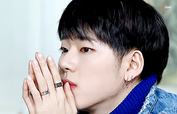 지코 취미 : 뽀뽀하고 다니기 | 인스티즈