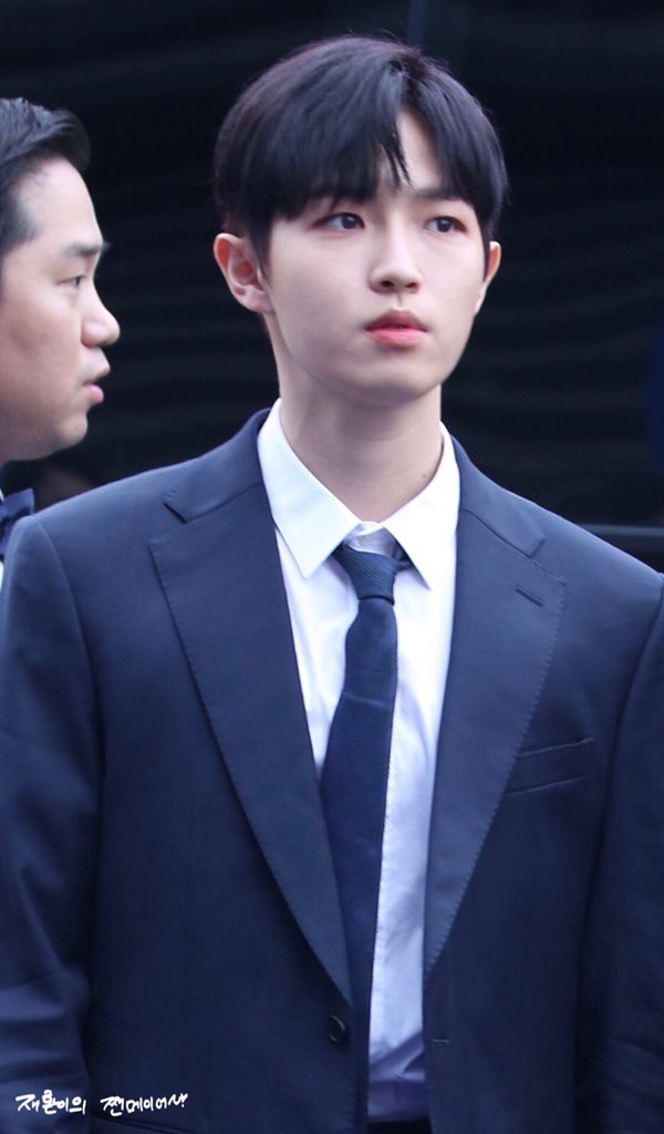 오늘 김재환은 몬모가 아니었어 | 인스티즈