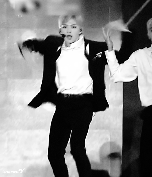 강다니엘 웨이브 모음.... | 인스티즈