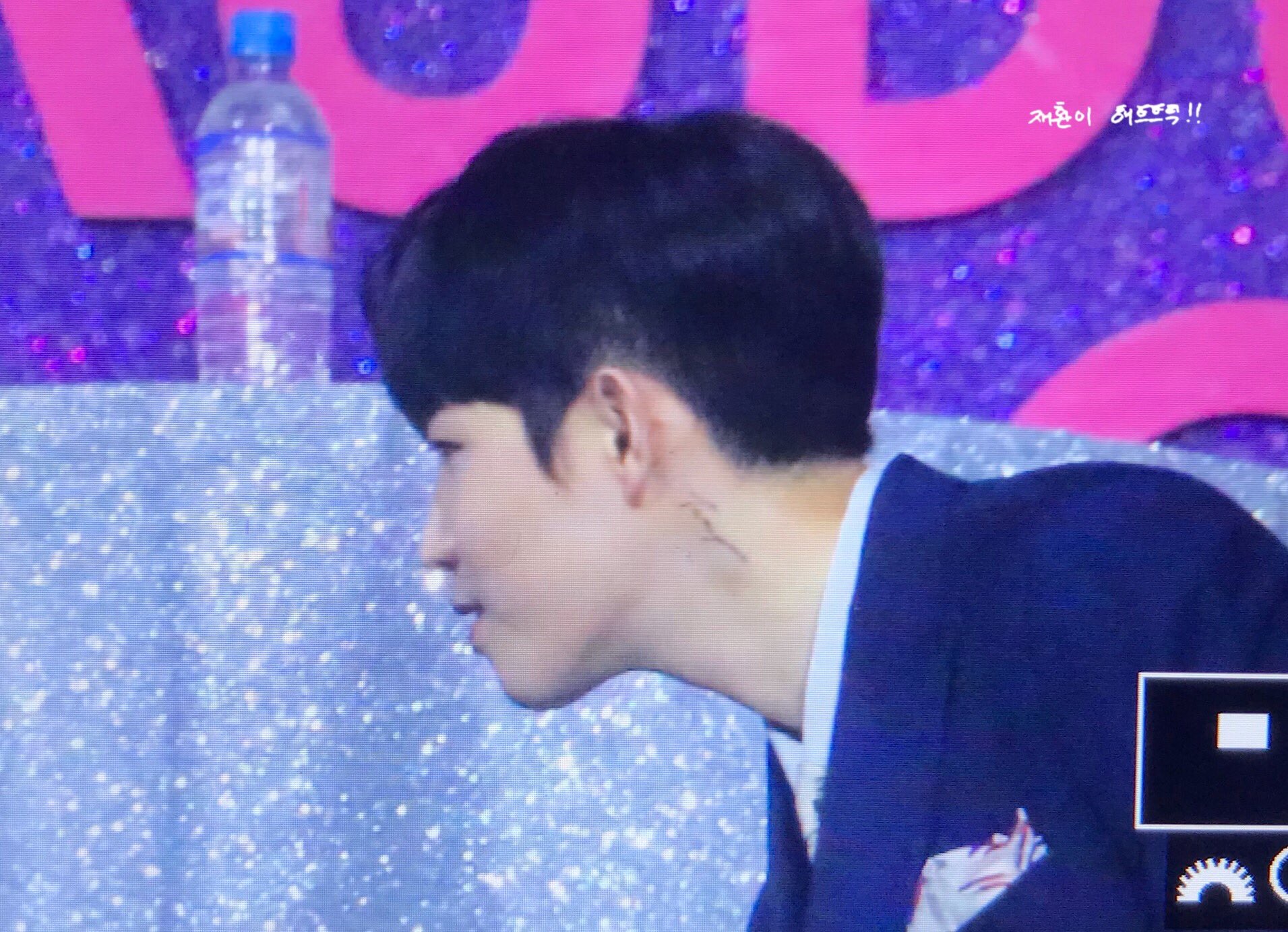 재환이 따라서 하는 헤나정도는 ㄱㅊ겠지 | 인스티즈