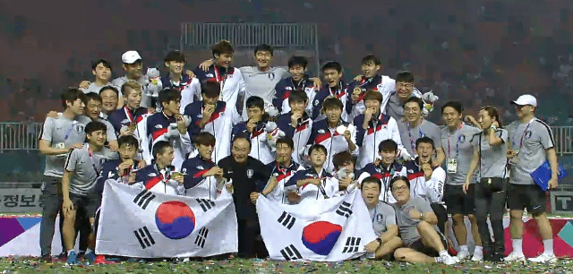 시상식 승우 뽀쨕 움짤 + 우리나라 선수들 움짤 보고 가셈~❗🥇🇰🇷 | 인스티즈