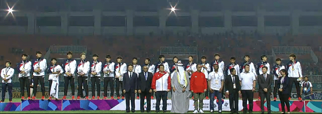 시상식 승우 뽀쨕 움짤 + 우리나라 선수들 움짤 보고 가셈~❗🥇🇰🇷 | 인스티즈