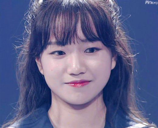 내가 보기엔 조유리 아학>프듀 얼굴보다 아학 초반>아학 후반이 더 달라보여... | 인스티즈