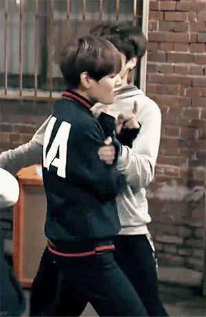 ㄱ 아니 국뷔러들아 왜 나는 안불렀어 | 인스티즈