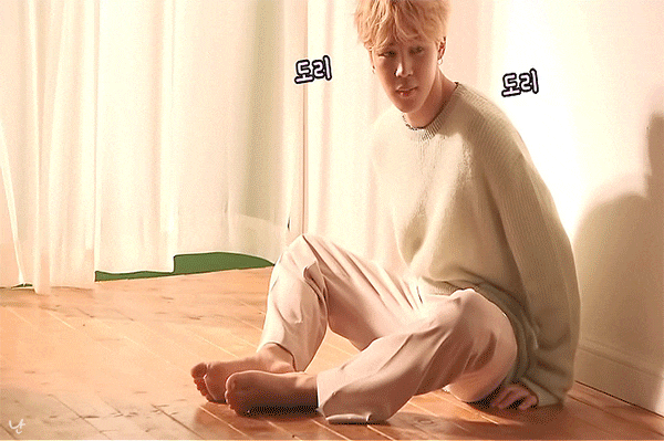 방탄 지민 : 아미들에게 말한다. 나에게 더이상 애교를 바라지 마라🐣 | 인스티즈