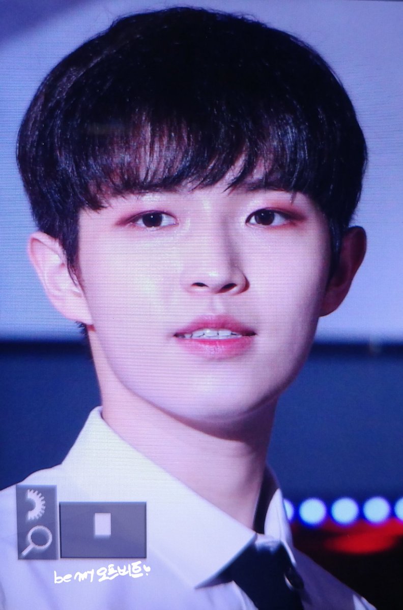 섀도 진하게 바른 김재환이 세상을 구한다 | 인스티즈