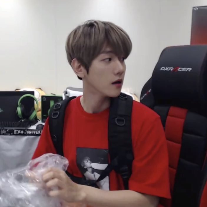 백현... 제 첫사랑인디요 ....ㅜ 흑 | 인스티즈