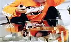 익들아 옷 색 골라줘라 111 검정 222 주황 | 인스티즈