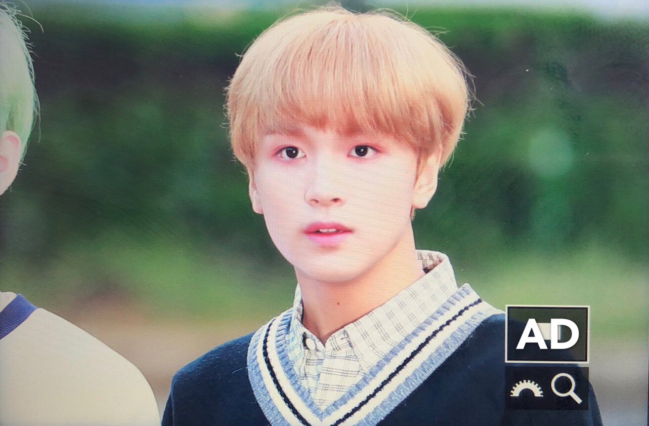 얘 가끔 초딩얼굴 나오는거 너무 귀여움 | 인스티즈