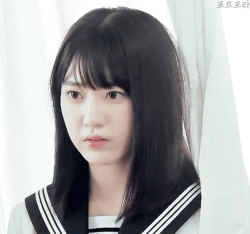 사쿠라 이목구비 자체가 화려한데 | 인스티즈