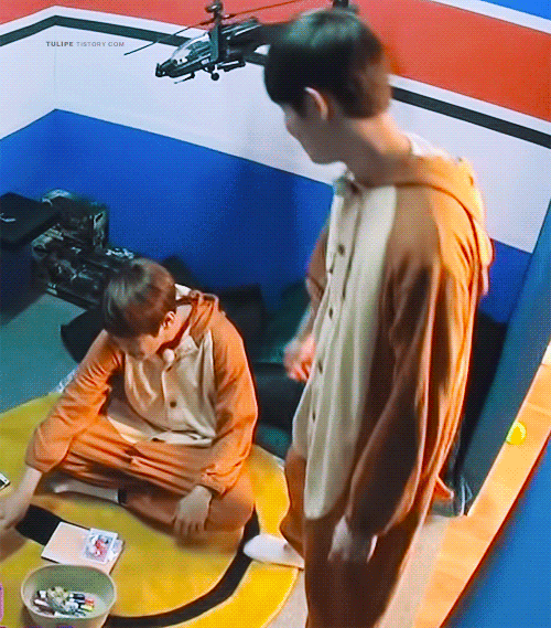 째니가 이뻐해주니까 | 인스티즈