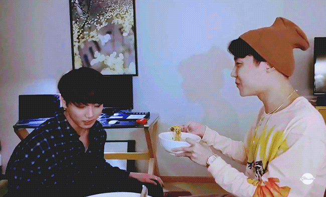 방탄 편식하는 애기 달래면서 육아하는줄ㅋㅋㅋㅋㅋㅋㅋㅋㅋㅋㅋㅋ | 인스티즈