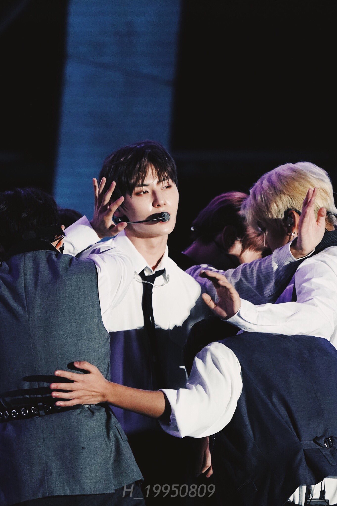 9일 황민현 고화질과 움찔 삐삐쳐달란 익 어디쏘 나와서 저장하세용 삐1삐💖 | 인스티즈