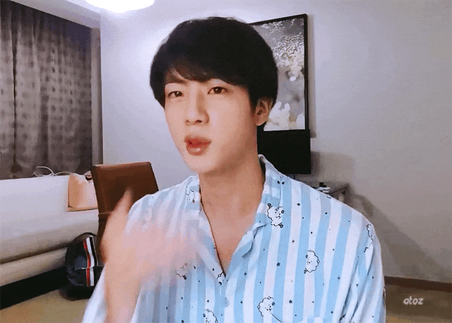 방탄 진 : 머리 자르러 가위 들고 오시면 주먹을 내서 이겨버립니다 | 인스티즈