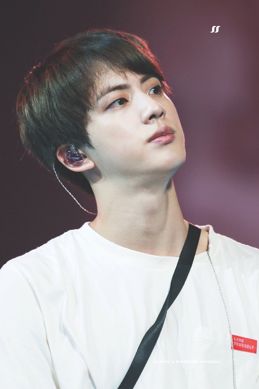 방탄 진 : 머리 자르러 가위 들고 오시면 주먹을 내서 이겨버립니다 | 인스티즈