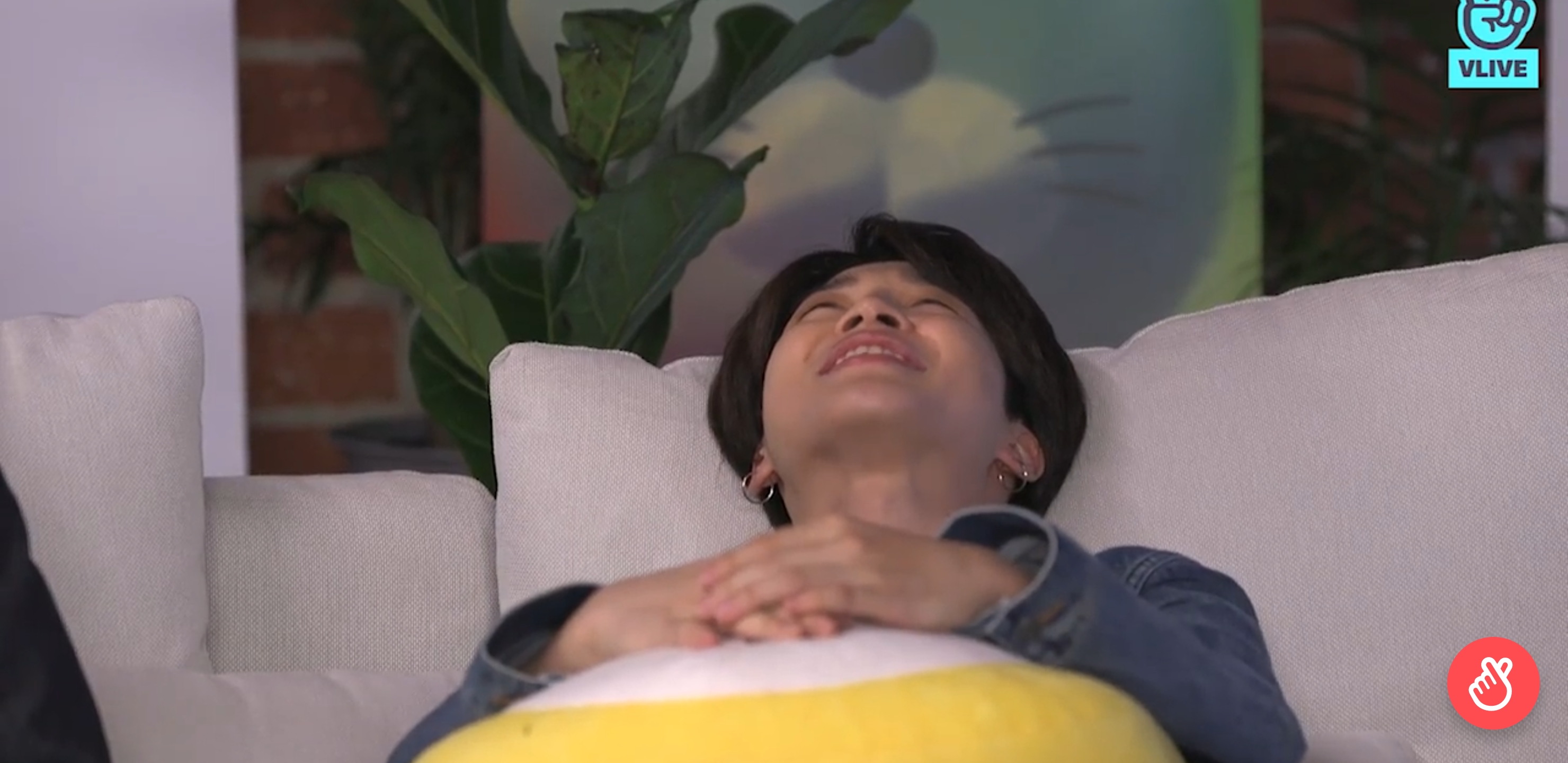 지민이가 24살이라니 | 인스티즈