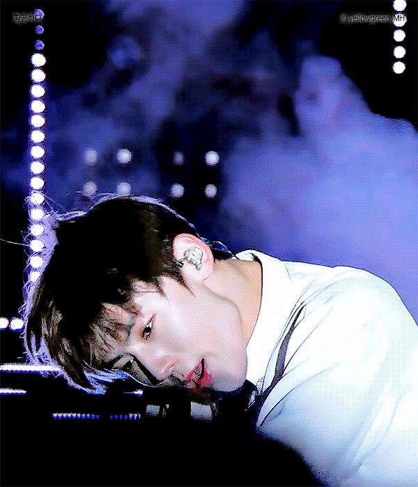 9일 황민현 고화질과 움찔 삐삐쳐달란 익 어디쏘 나와서 저장하세용 삐1삐💖 | 인스티즈