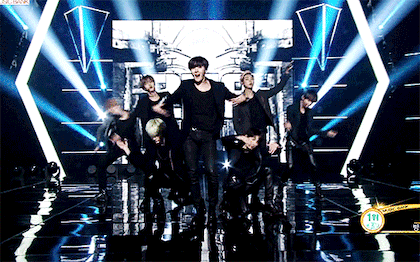 이렇게 힘들고 지칠 땐 누가 날 위로해주지...? | 인스티즈