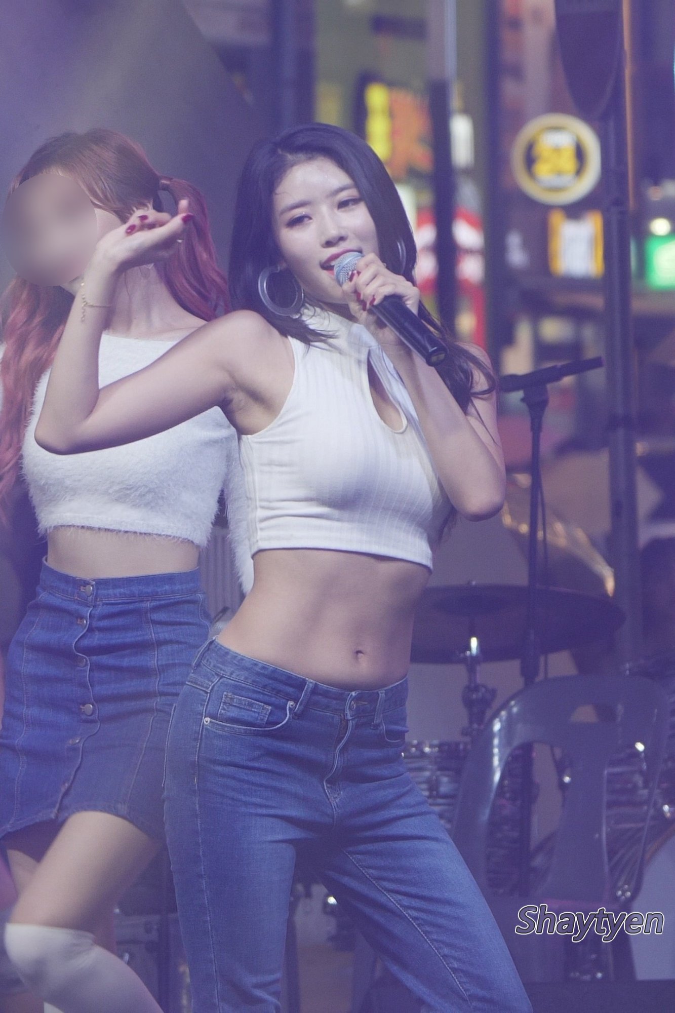 이미주 복근 렬루 대박적이다..... | 인스티즈