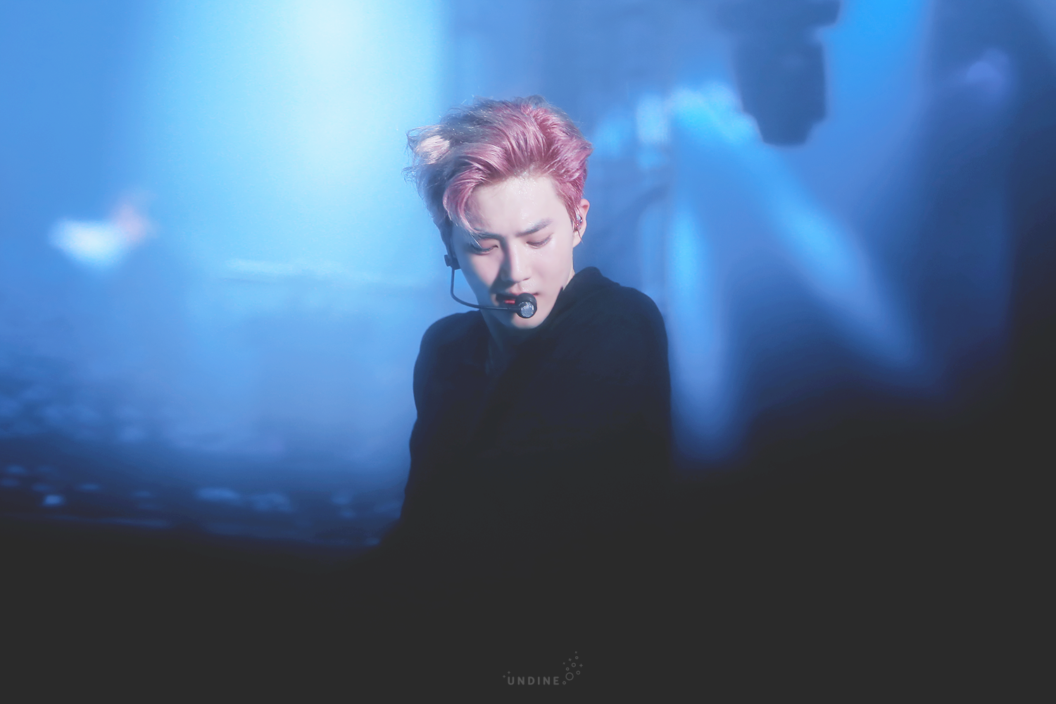 수호 섹시한 거 아는 사람? | 인스티즈