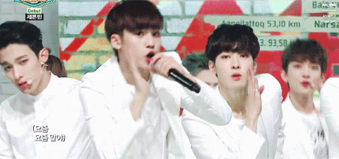 세븐틴 데뷔한 당일 비주얼 클라스(뒤에 시강주의 | 인스티즈