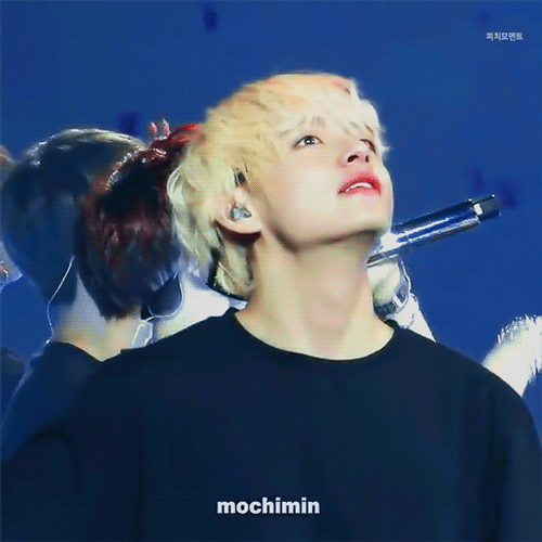 방탄 뷔 실물짤 이 세개중에 제일 비슷한 느낌 골라주라ㅠㅁㅠ | 인스티즈