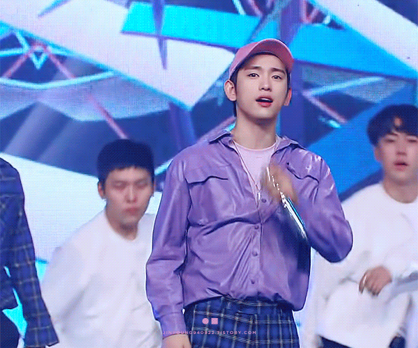 이번에 진짜 미모 절정 찍는 거 같다 신 아니냐 | 인스티즈