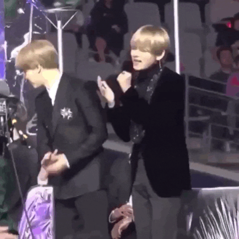 방탄 뷔 진짜 공격력 제로에 독특하고 무해해 ㅋㅋㅋㅋㅋㅋ | 인스티즈