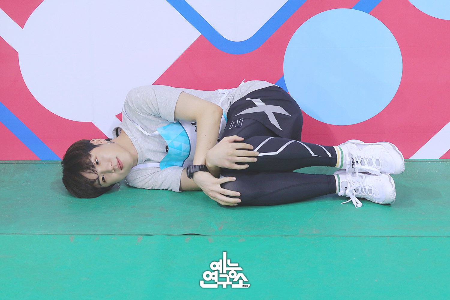 김동한 왜 이러고 있냨ㅋㅋㅋㅋㅋㅋ | 인스티즈