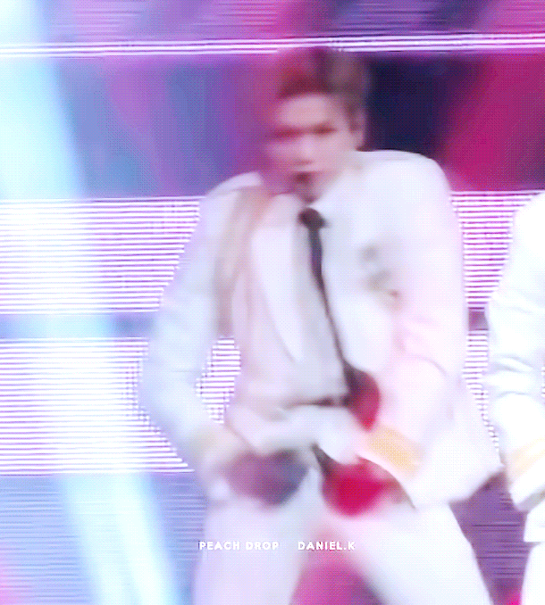 코룽맨들아 빨리 나랑 같이 강다니엘 뱅뱅뱅 좀 앓아줘.. | 인스티즈