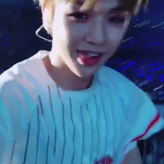 강다니엘 보고싶어 하는 마구잡이 짤털 | 인스티즈