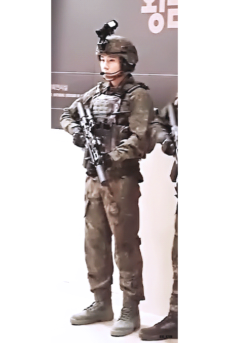 군대가서 더 귀여워진 김구닌 김성규 | 인스티즈