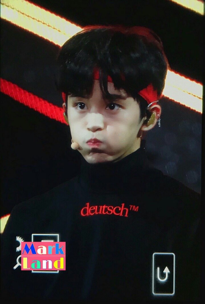 제발...방금 뜬 마크 사진을 봐주세요...귀여워죽어요..후회 안 합니다.. | 인스티즈