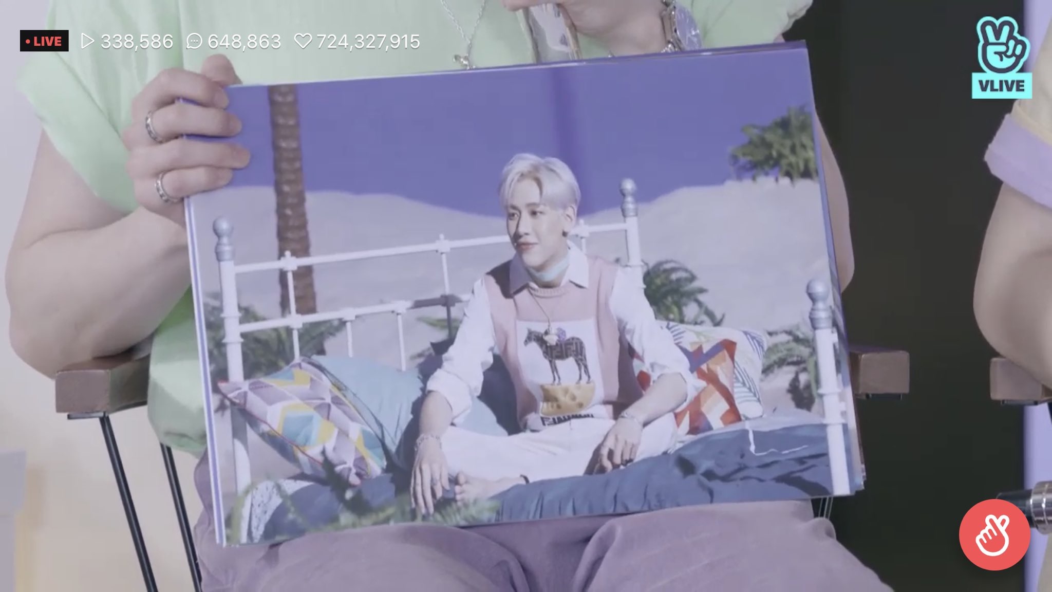 🍑:형이 되게 애기같이 나왔어요 🐍:그건 아직 저 안봐서 | 인스티즈