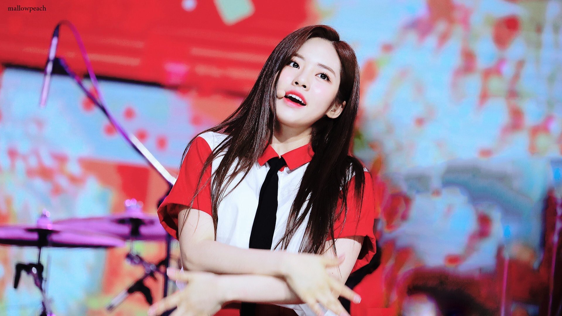 프로미스나인 메보는 이친구에옴 ... 송하영 xx | 인스티즈