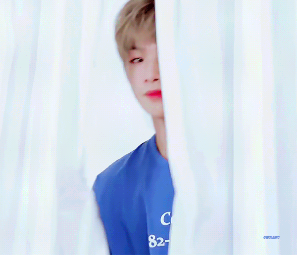 강다니엘 보고싶어 하는 마구잡이 짤털 | 인스티즈