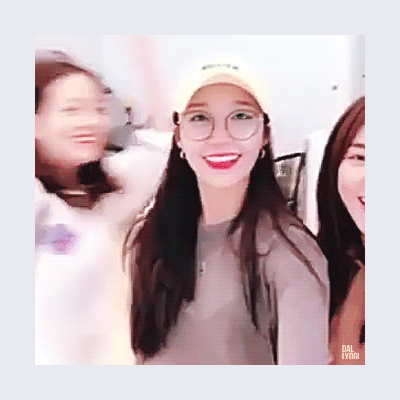 여러분 내새끼도 10월에 컴백해요 ㅠㅠㅠㅠㅠㅠ 8곡 중 7곡 프로듀싱 ㅠㅠㅠㅠㅠㅠㅠㅠㅠㅠ | 인스티즈