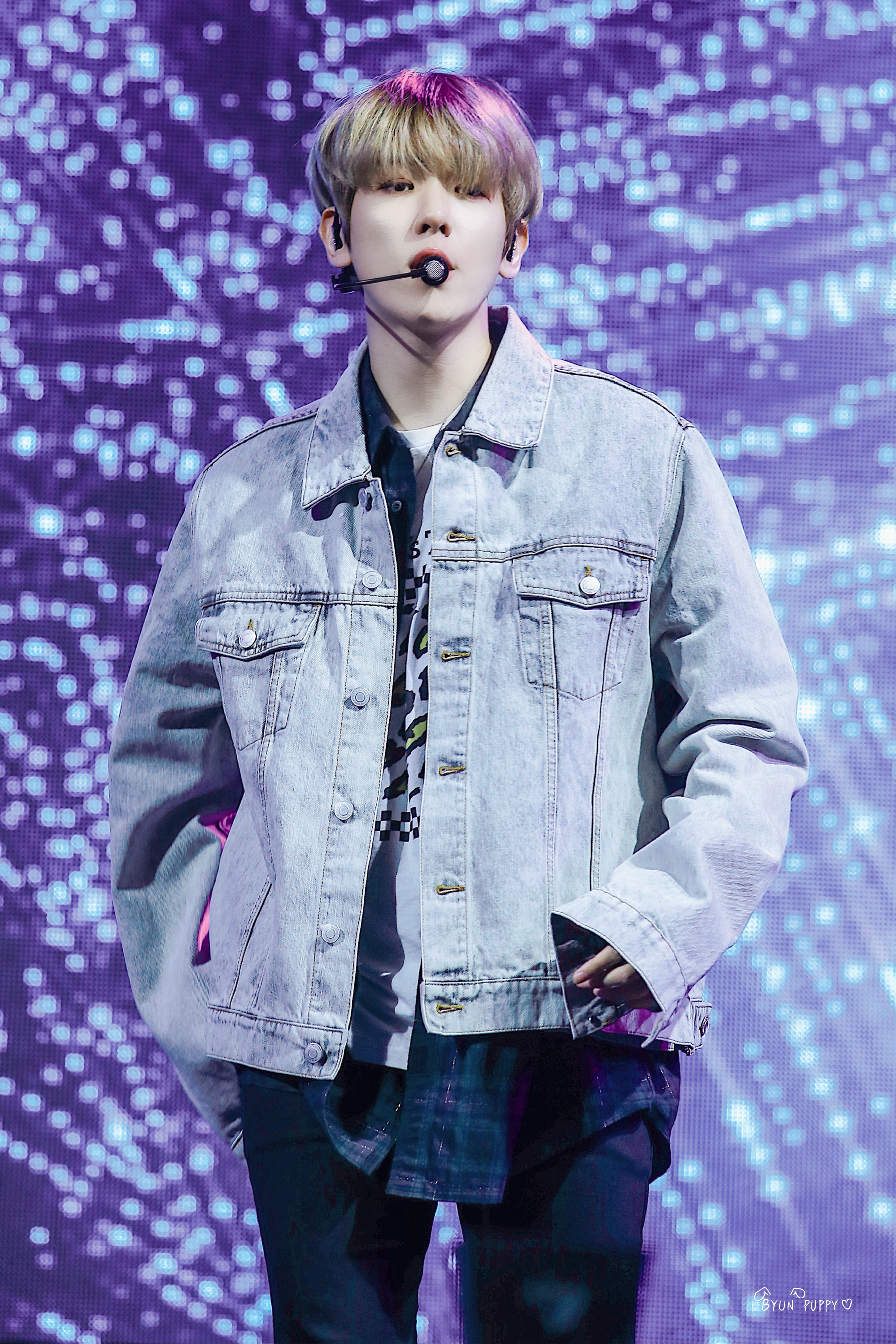 백현 내 기준 흑발이 진짜 최고라고 생각했었는데...jpg | 인스티즈