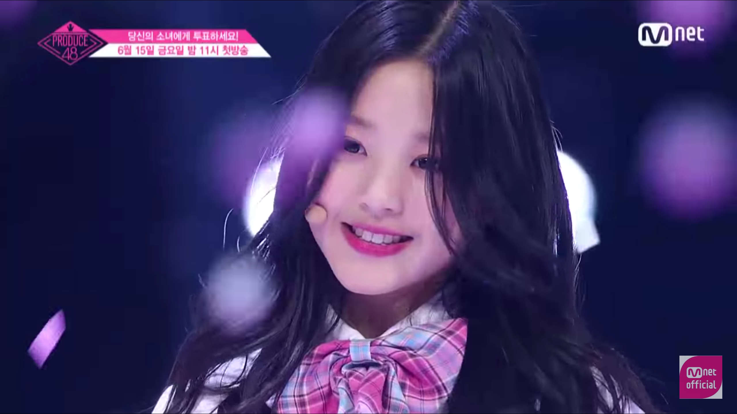 우와 엠카 내꺼야 지금 보니까 엔딩에 16명 비춰줬는데 아이즈원만 8명 나옴 | 인스티즈