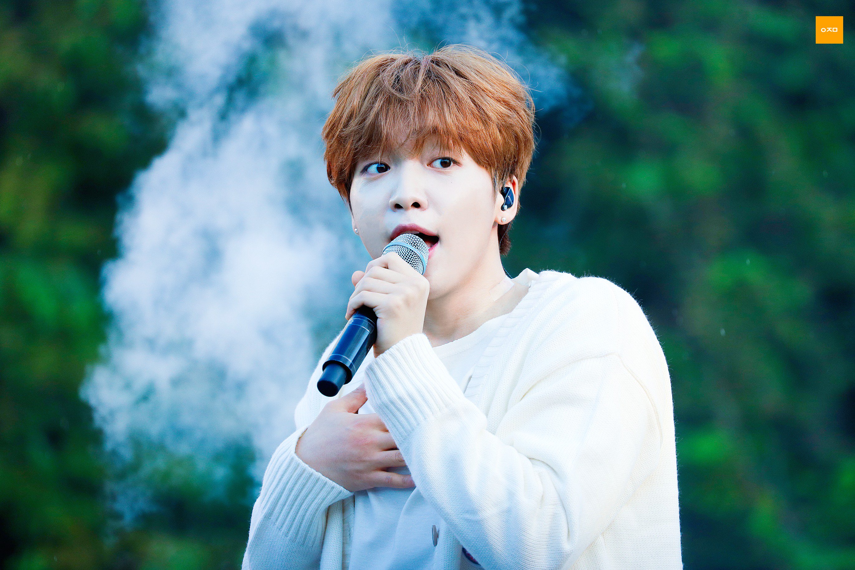 정세운한테 무대효과 미리 설명안해준 사람 나와... | 인스티즈