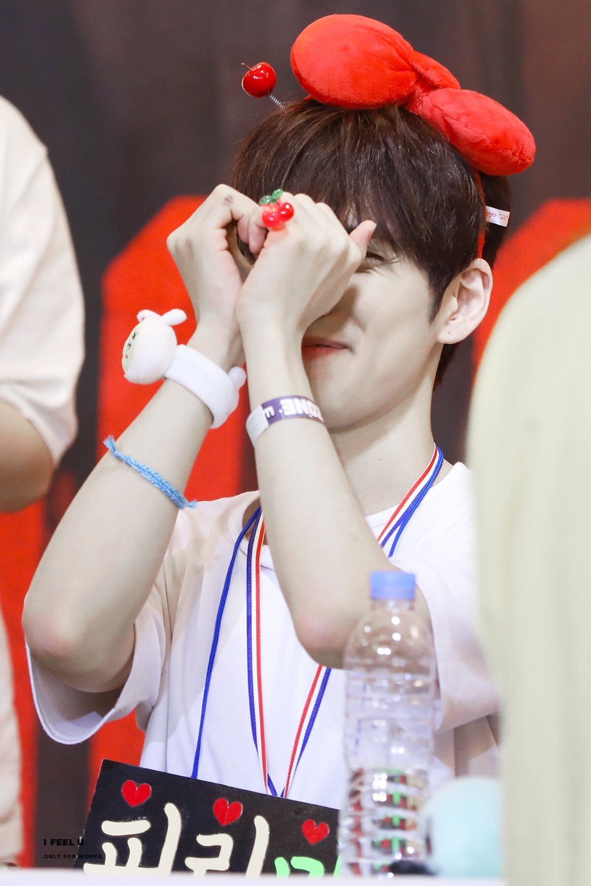 큰방에서 외친다 탄소들 사랑해(하루) | 인스티즈