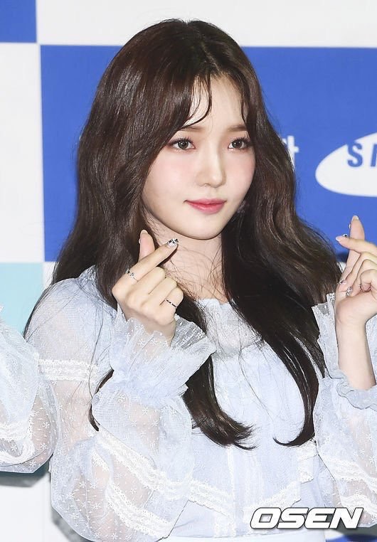 노지선 진짜 소름돋게 예쁘다 (무려 어제) | 인스티즈