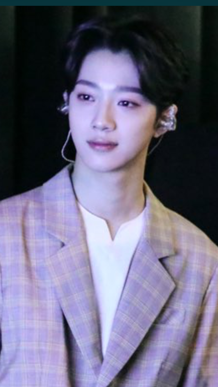 라이관린 왕자 아닐리 없다 | 인스티즈