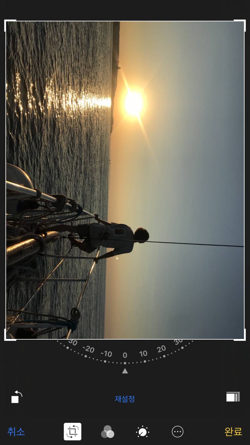 왜 사진 회전했을때 왼쪽으로 회전한게 더 안정감 있을까 | 인스티즈