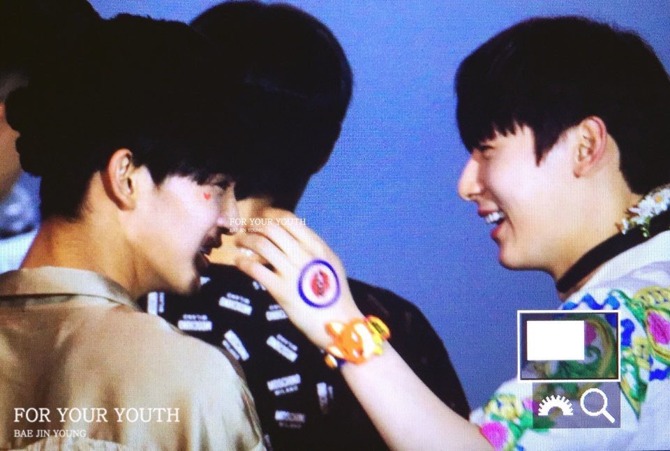 ㄱ 모가 그렇게 즐거워... (년딥 | 인스티즈