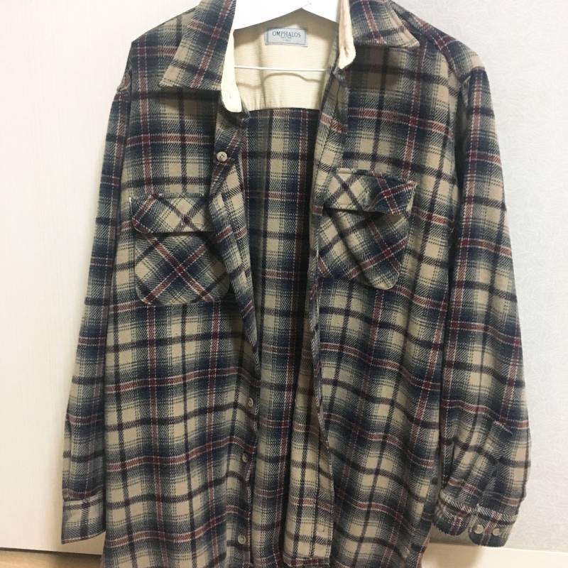 익들아 이 셔츠 예쁘지 않아??? | 인스티즈