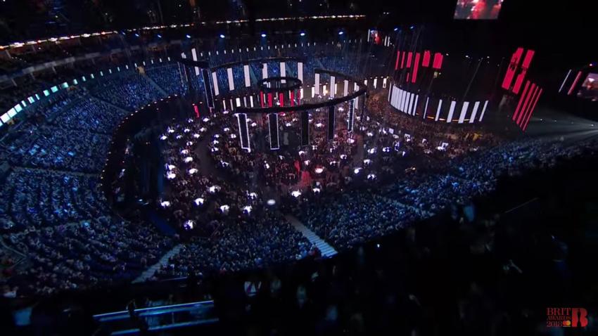 방탄이 곧 공연할 영국 오투 아레나 ㄷㄷ | 인스티즈