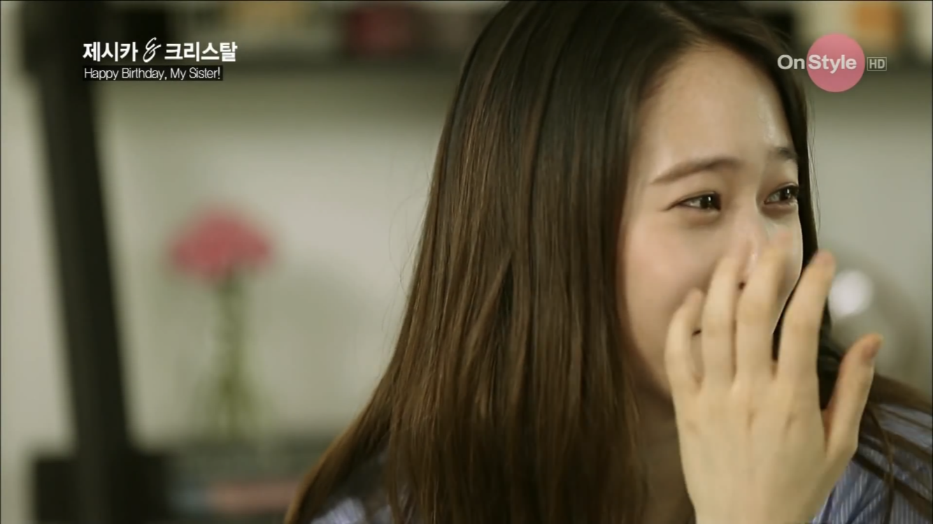 오랜만에 제크보는데 수정이 언니 결혼 질문 듣자마자 우는거 넘 애기야ㅠㅠㅠㅠㅠㅠㅠㅠㅠㅠ | 인스티즈