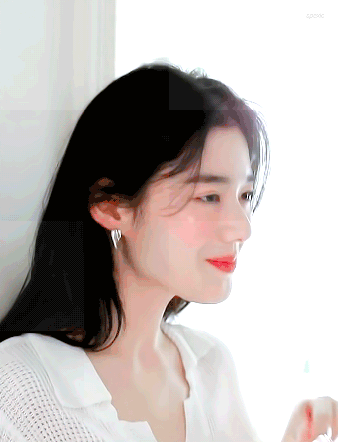 정은채 배우님 되게 뭐라 해야지 독특하게(?) 아름다우시지 않아?? | 인스티즈